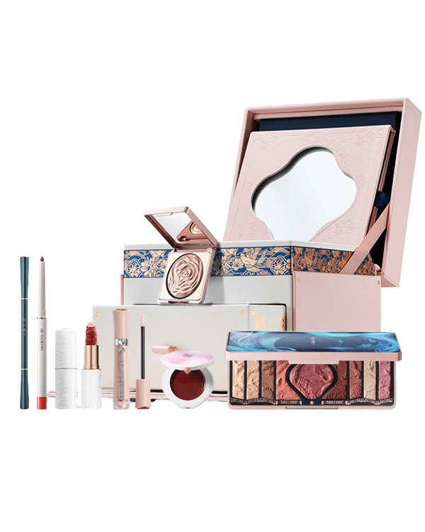 BLOSSOM DELUXE BEAUTY GIFT SET